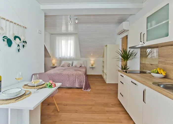 *beautiful, Centrally Located Apartment* Appartamento