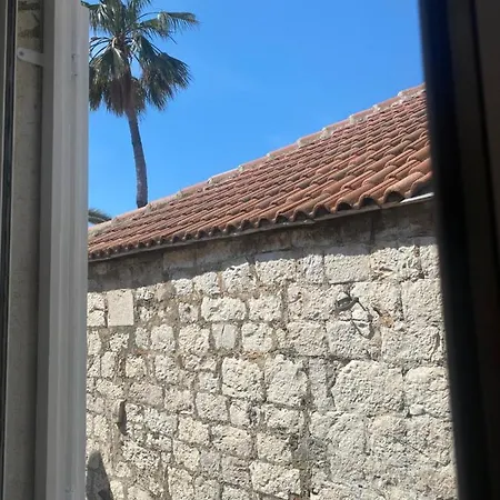 Apartman *beautiful, Centrally Located Apartment*